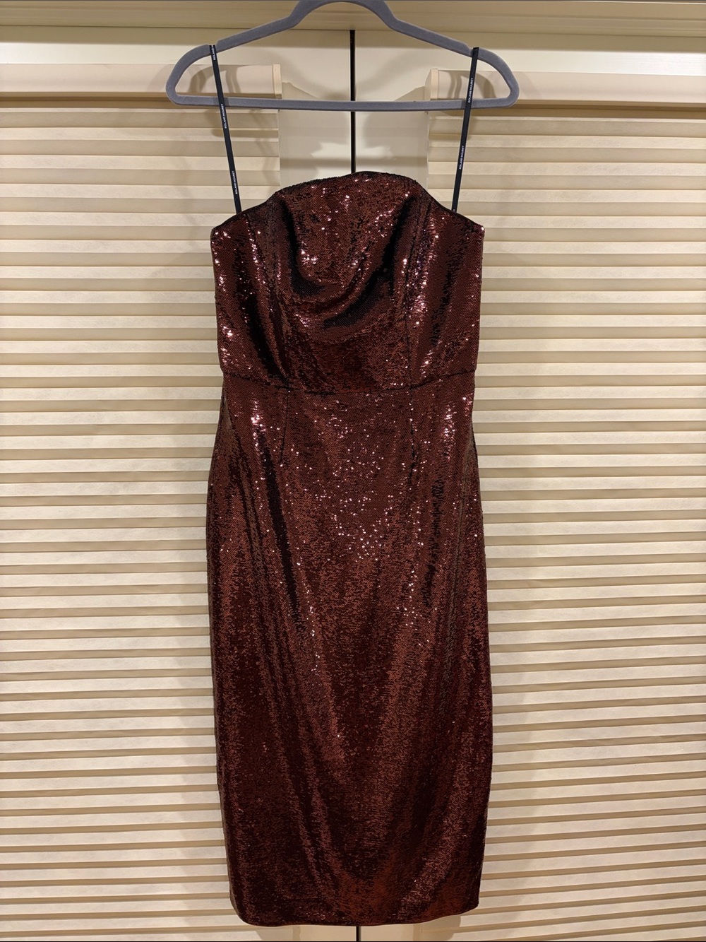 NWOT Roland Mouret Strapless Sequin Dress in Deep Burgundy, Size US 6
